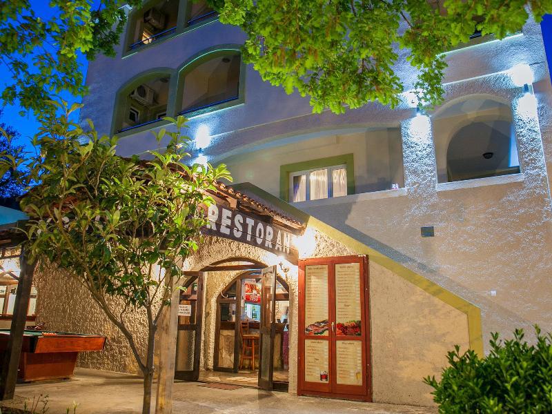 Pansion Nobel Hotel Petrovac Exterior foto