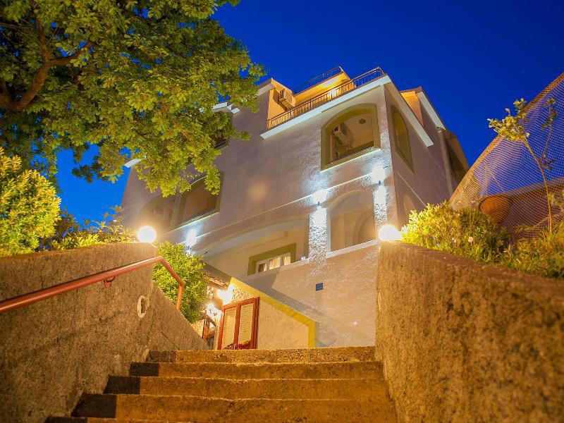 Pansion Nobel Hotel Petrovac Exterior foto