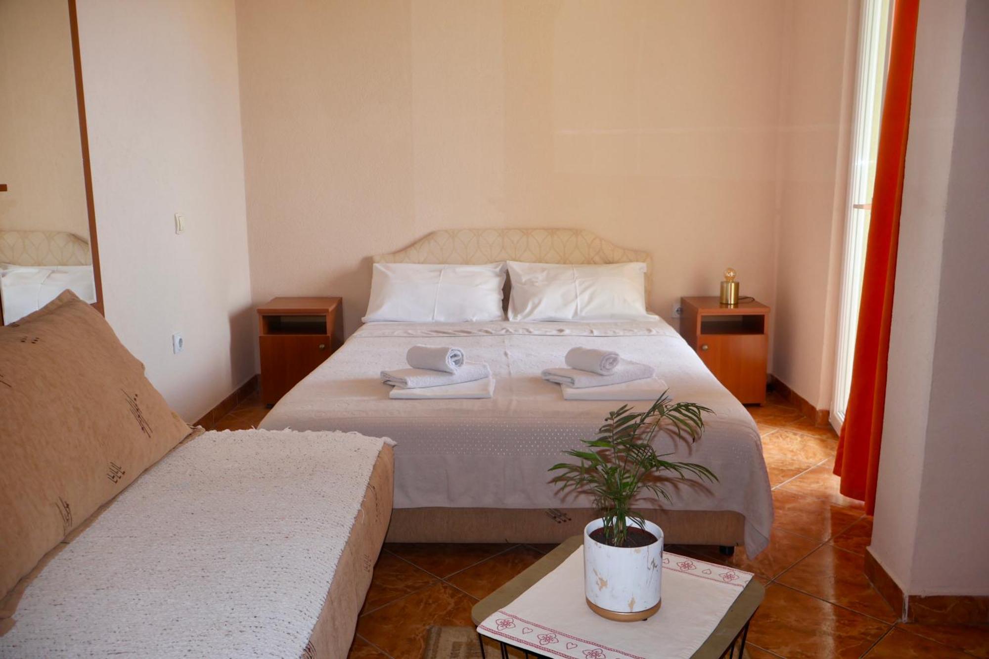Pansion Nobel Hotel Petrovac Cameră foto