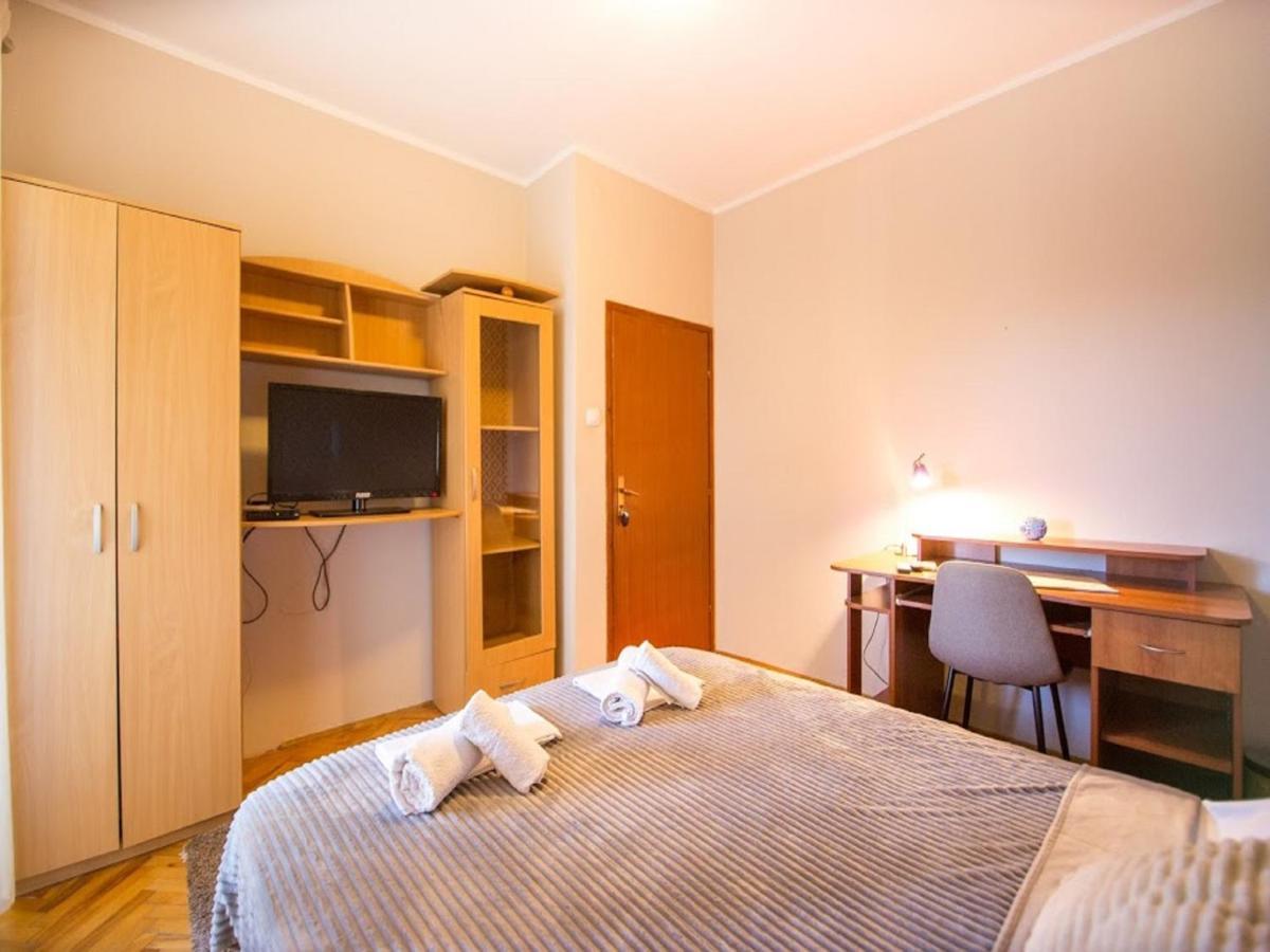 Pansion Nobel Hotel Petrovac Exterior foto
